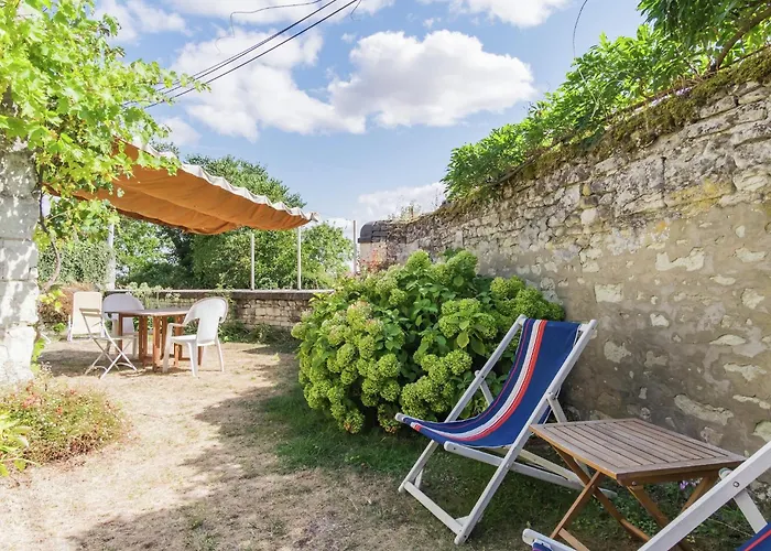 In Puygareau Near Poitiers Casa de Férias *